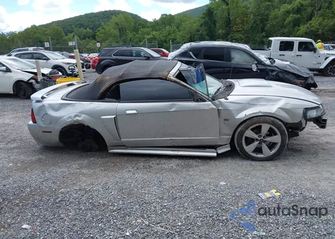 2001 Ford Mustang Gt из США, поврежденный, VIN 1FAFP45XX1F195953